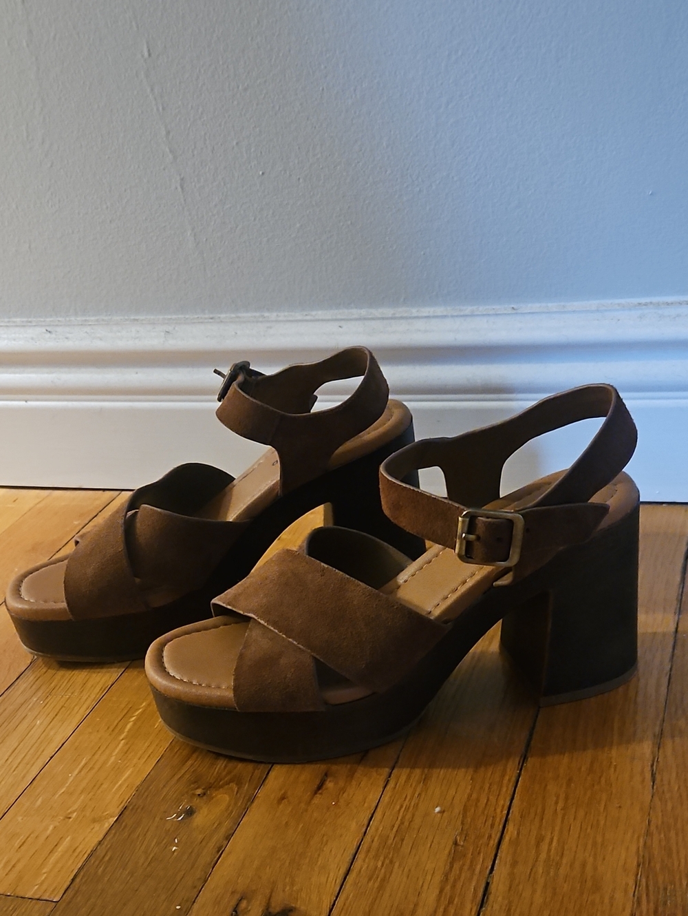 Lucky Brand Brown Suede Platform Block Heel Sandals